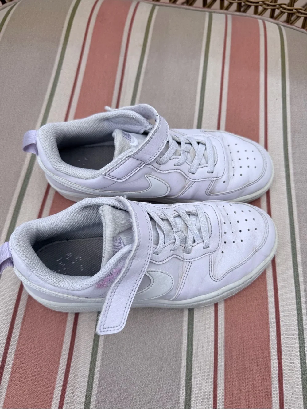 nike light purple 1Y